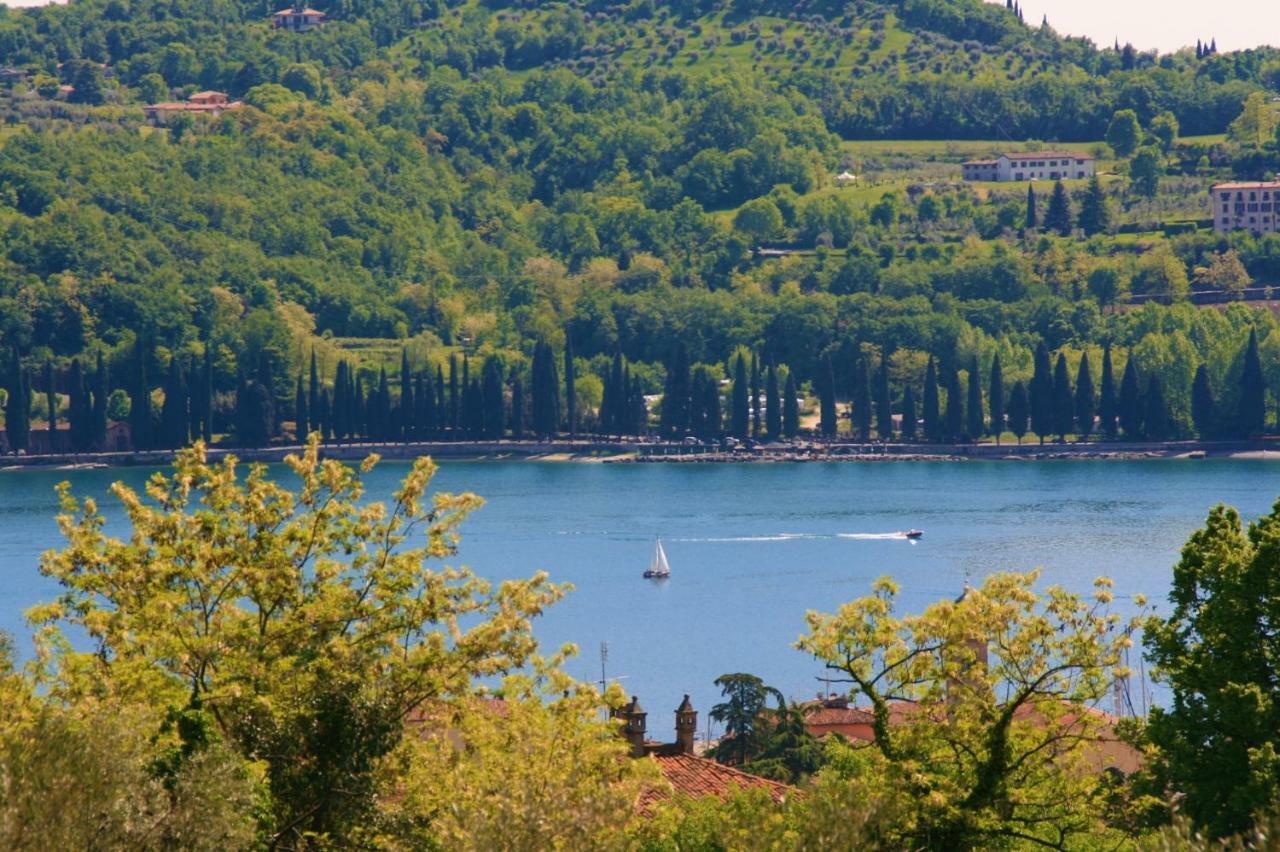 Agriturismo Podere Nigriano Salò Exteriör bild