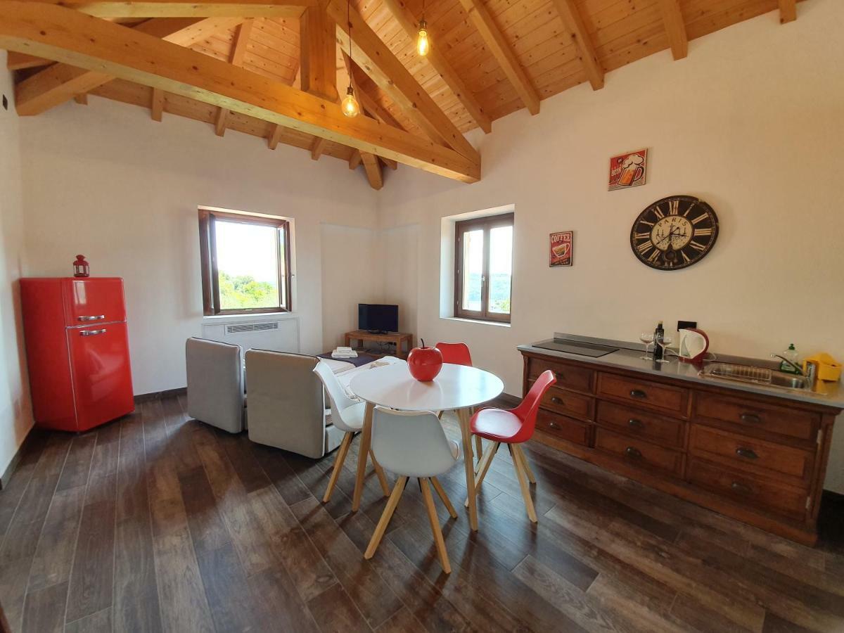 Agriturismo Podere Nigriano Salò Exteriör bild
