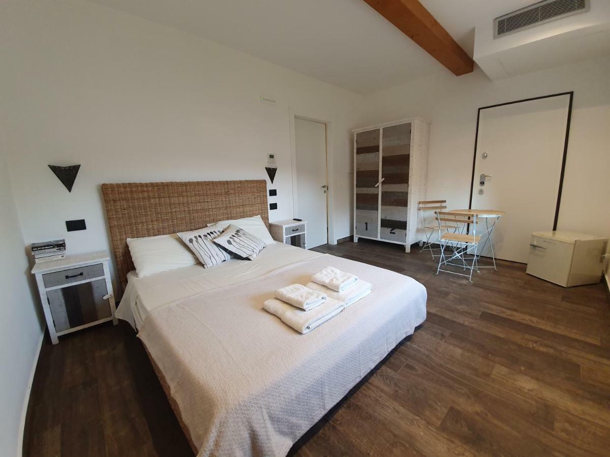 Agriturismo Podere Nigriano Salò Exteriör bild
